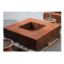 Lade das Bild in den Galerie-Viewer, Feuerstelle quadratisch aus Cortenstahl