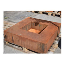 Lade das Bild in den Galerie-Viewer, Feuerstelle quadratisch aus Cortenstahl