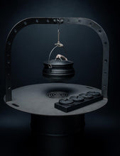 Lade das Bild in den Galerie-Viewer, Plancha-Platten Galgen – 680 mm hoch, schraubbar und steckbar