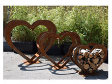 Lade das Bild in den Galerie-Viewer, Holzstapel-Herzen