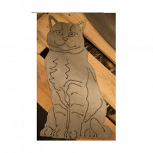 Lade das Bild in den Galerie-Viewer, Hauskatze sitzend