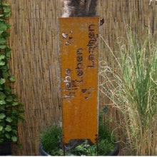 Lade das Bild in den Galerie-Viewer, Beetstecker aus Metall Liebe Leben Lachen