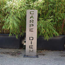 Lade das Bild in den Galerie-Viewer, Aufsteller "Carpe Diem"