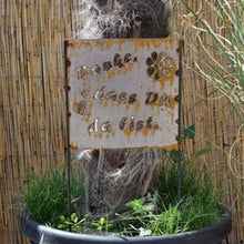 Lade das Bild in den Galerie-Viewer, Beetstecker aus Metall Danke dass Du da bist