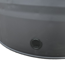 Lade das Bild in den Galerie-Viewer, Schwarzer Metallbehälter mit Deckelloch, optimiert für die Luftzirkulation in Feuerfässern.