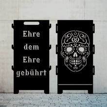 Lade das Bild in den Galerie-Viewer, Biker Motorrad Feuertonne aus 3mm Starken Stahl Steckbar für coole heiße Abende ehre dem Ehre gebührt und Totenkopf.