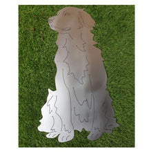Lade das Bild in den Galerie-Viewer, Golden Retriever Aufsteller aus Metall in der Größe 41,5 x 76 cm