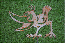 Lade das Bild in den Galerie-Viewer, Beetstecker aus Metall Rabe Rudi